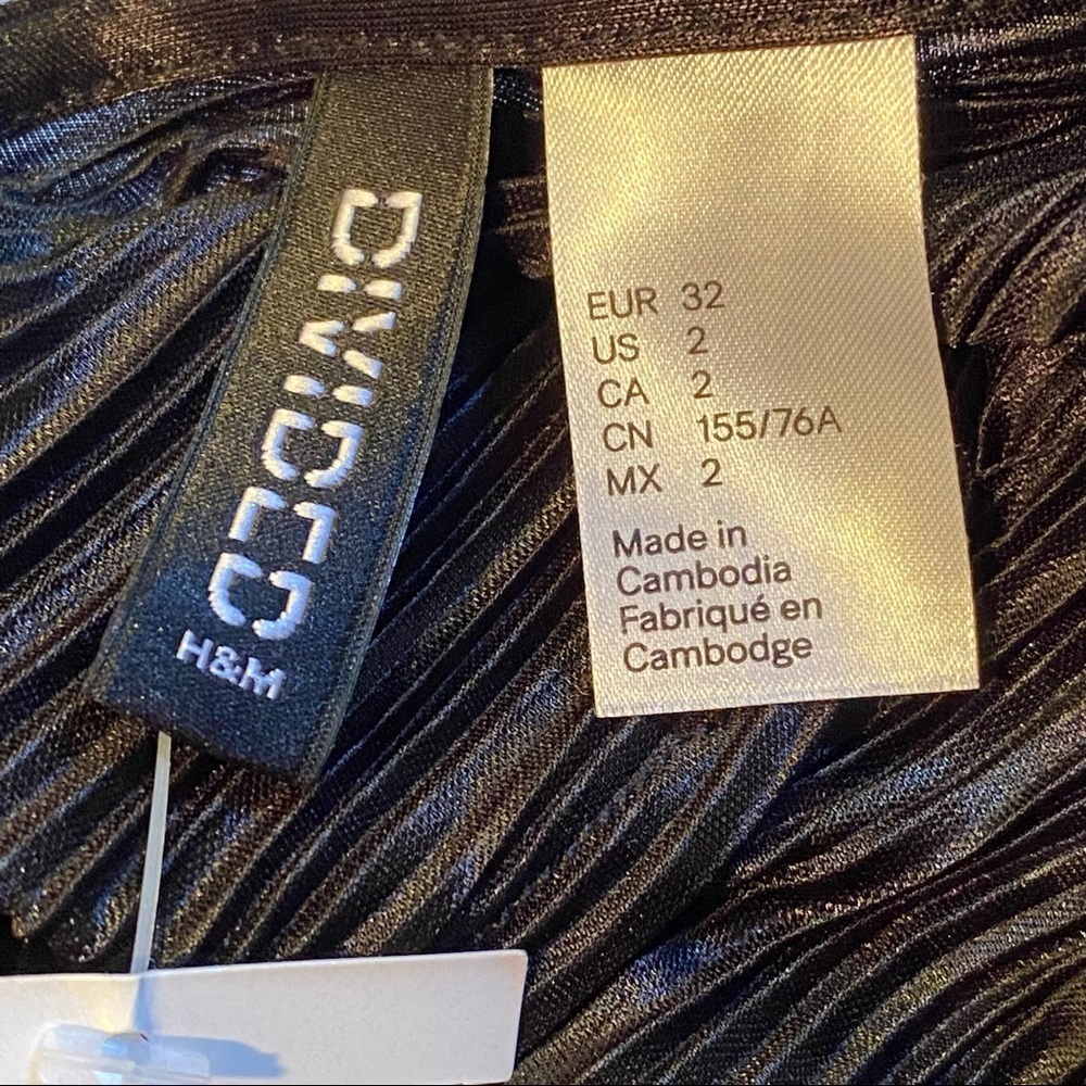Divided H&M Pleated Plunge Mini Dress Minimalist Black Size 2 NEW NWT - Picture 9 of 11